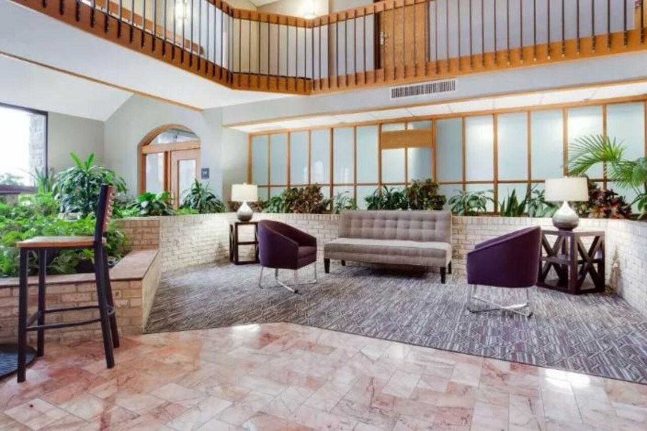 Drury Plaza Hotel San Antonio Airport Buitenkant foto